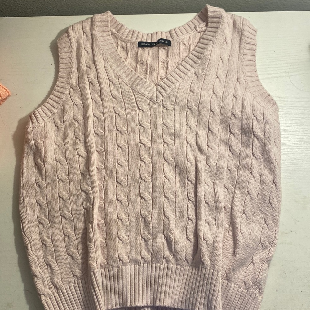 Brandy Melville pink sweater vest